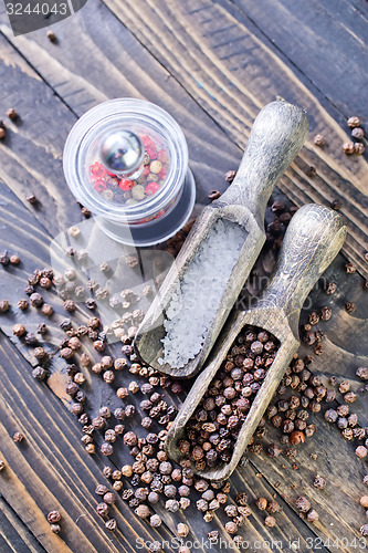 Image of pepper and salt