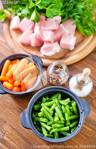 Image of raw meat and vegetables