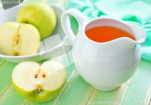 Image of apple juice