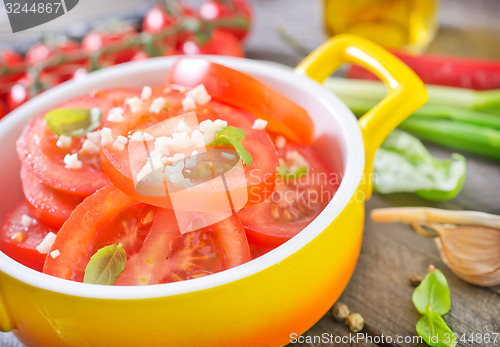 Image of tomato salad