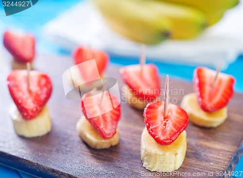 Image of strawberry with banana