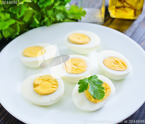 Image of boiled eggs