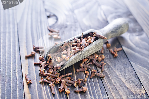 Image of cloves