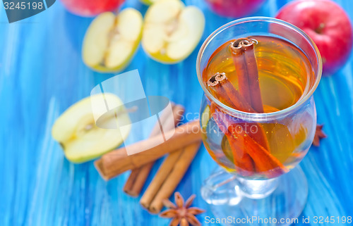 Image of apple juice