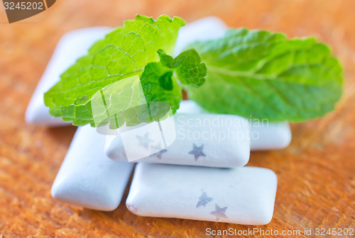 Image of mint gum