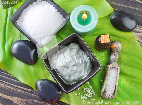 Image of clay and sea salt