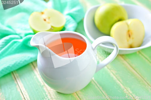 Image of apple juice