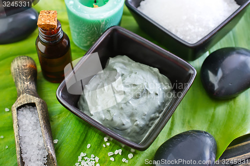 Image of clay and sea salt
