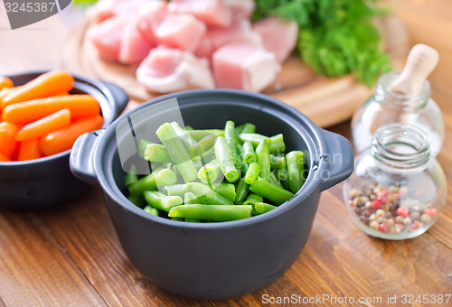 Image of raw meat and vegetables