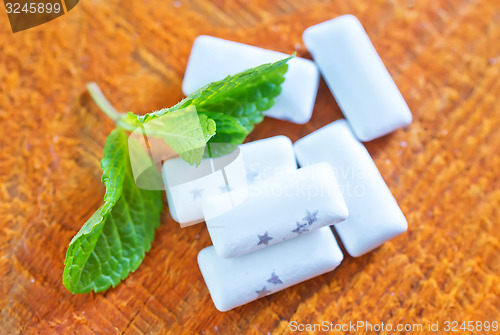 Image of mint gum