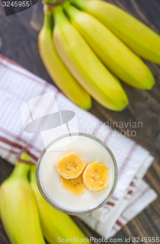 Image of banana yogurt