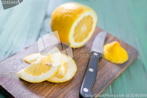 Image of lemon on board