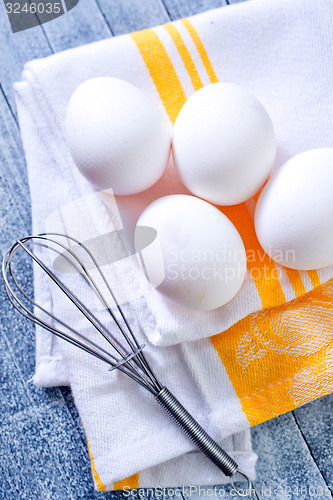 Image of raw eggs