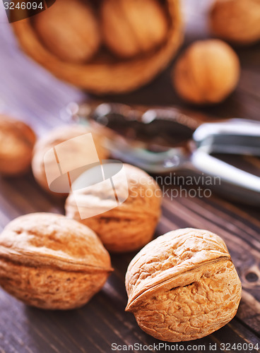 Image of walnuts