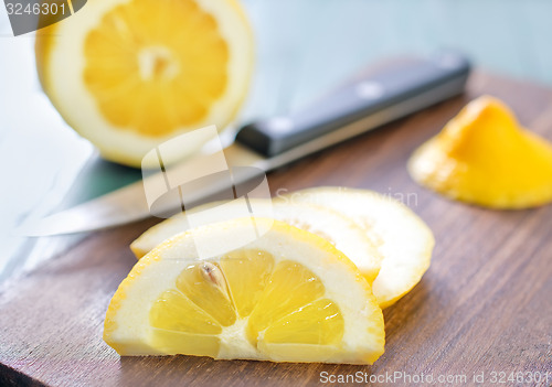 Image of lemon on board