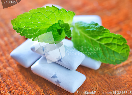 Image of mint gum