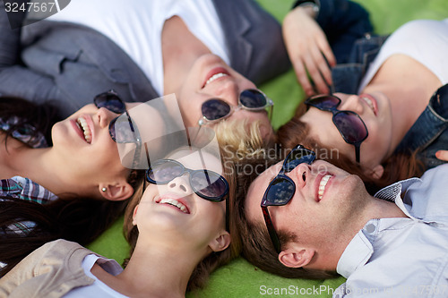 Image of group of students or teenagers hanging out