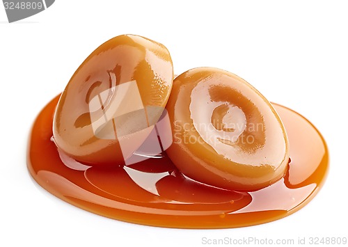 Image of caramel candies and sweet sauce