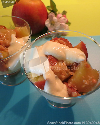 Image of Dessert with apples and vanilla cream