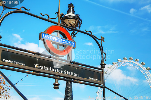 Image of London underground station sign