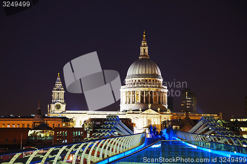 Image of Saint Pauls cathedral in London