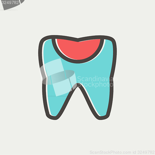 Image of Broken tooth thin line icon