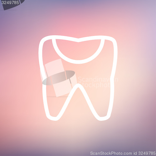 Image of Broken tooth thin line icon