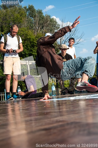 Image of Young dancer break dance