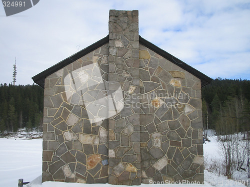 Image of Old building at Lake Steinbru (Steinbruvann) in Oslo