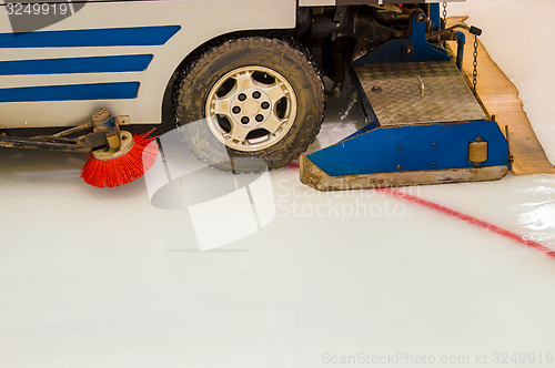 Image of The machine for resurfacing ice in stadium