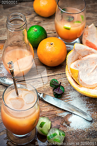 Image of fresh orange juice