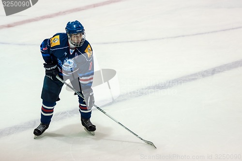 Image of Hockey with the puck, 