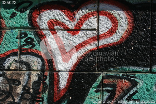 Image of Heart graffiti