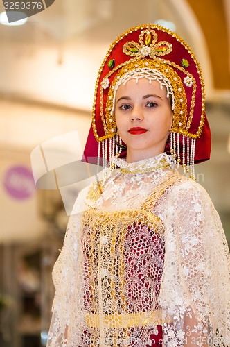 Image of The girl in the Orenburg downy shawl