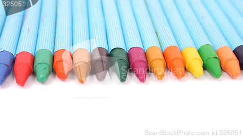 Image of color crayons