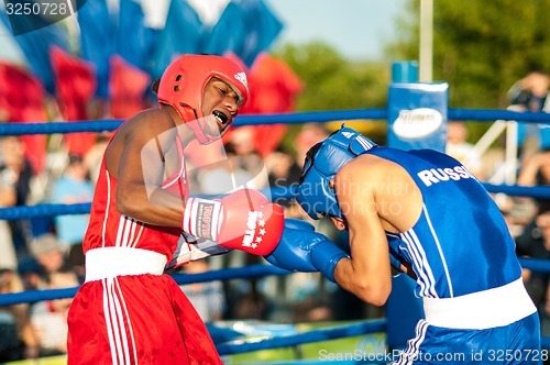 Image of A boxing match between Alayn Limonta (Havana, Cuba) and Mamedov Gabil (Orenburg, Russia)