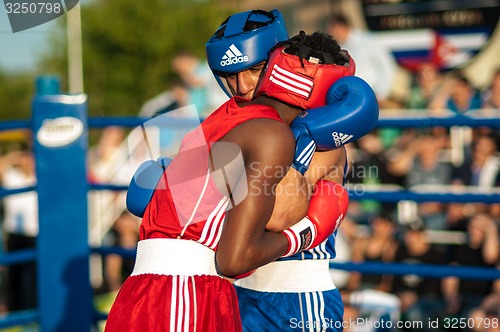 Image of A boxing match between Alayn Limonta (Havana, Cuba) and Mamedov Gabil (Orenburg, Russia)