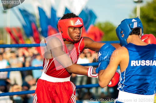 Image of A boxing match between Alayn Limonta (Havana, Cuba) and Mamedov Gabil (Orenburg, Russia)
