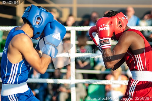 Image of A boxing match between Alayn Limonta (Havana, Cuba) and Mamedov Gabil (Orenburg, Russia)