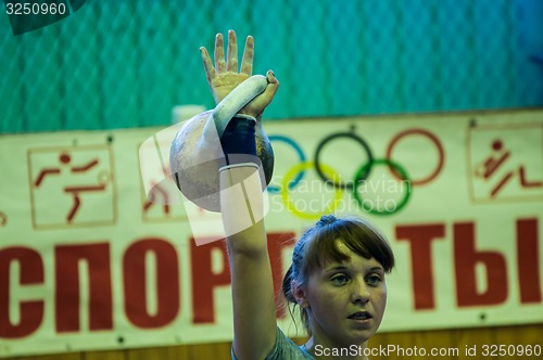 Image of The girl in the kettlebell sport