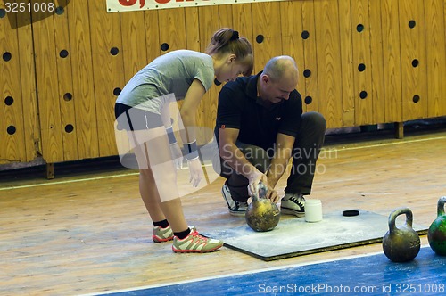 Image of The girl in the kettlebell sport