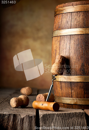 Image of Cask and corkscrew