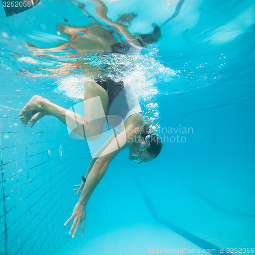 Image of Underwater in a pool