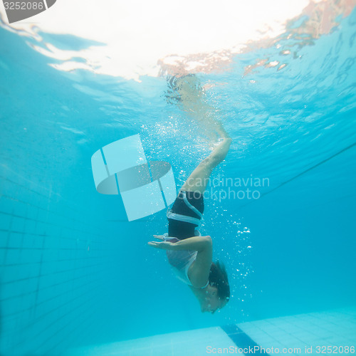 Image of Underwater in a pool