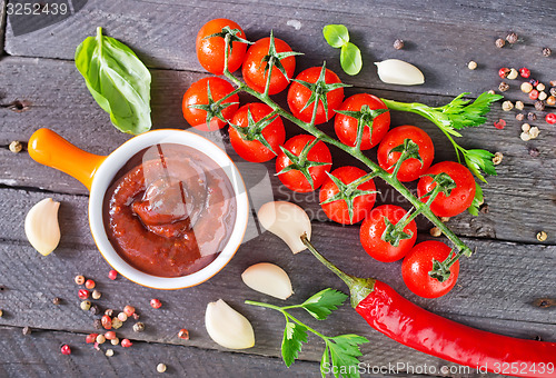 Image of tomato sauce