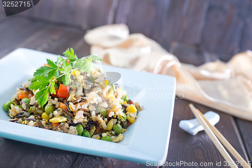 Image of fried rice with vegetables