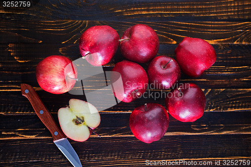 Image of fresh apples