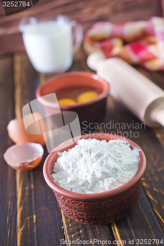 Image of ingredients for dough