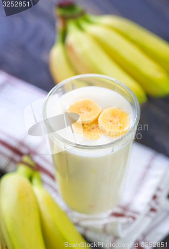 Image of banana yogurt