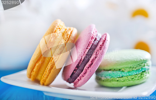 Image of macaroons 